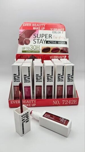 591744446_122273959826034442_1260733665917824822_n Lip Gloss